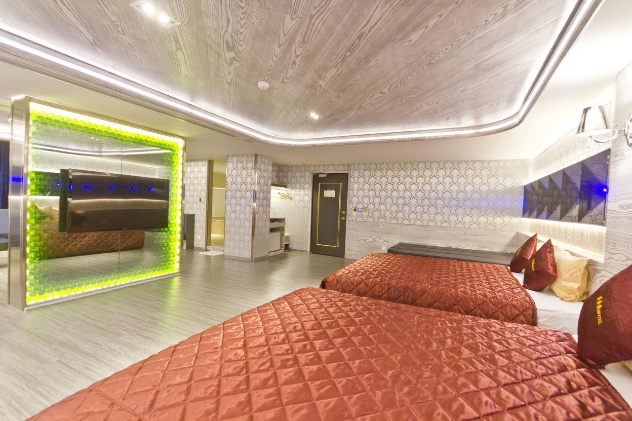 Surreal Motel Xinzhuang Exteriör bild