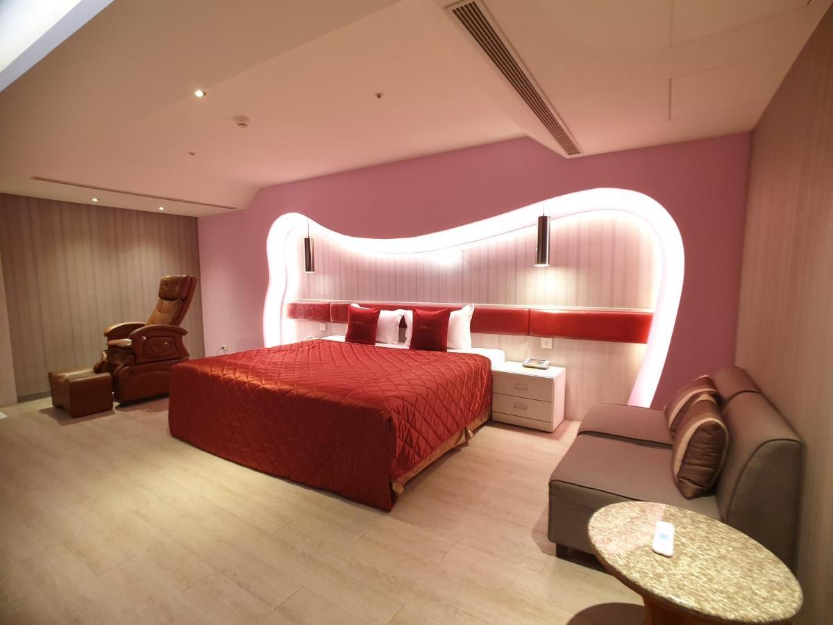 Surreal Motel Xinzhuang Exteriör bild