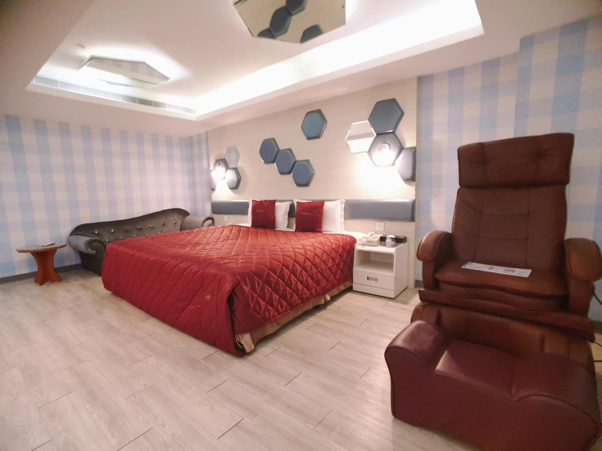 Surreal Motel Xinzhuang Exteriör bild